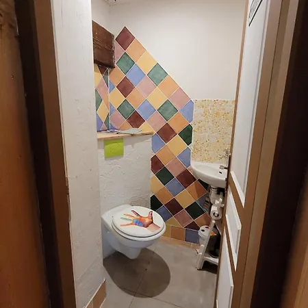 Grande Maison De Village Atypique Et Confortable